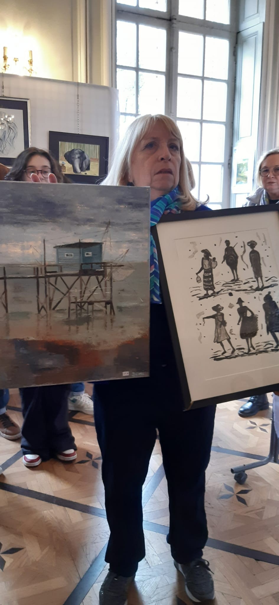 Salvine avec son oeuvre et celle de dominique r 